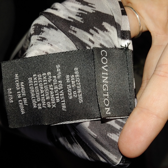 4/25$ Abstract Shirt - Picture 2 of 3